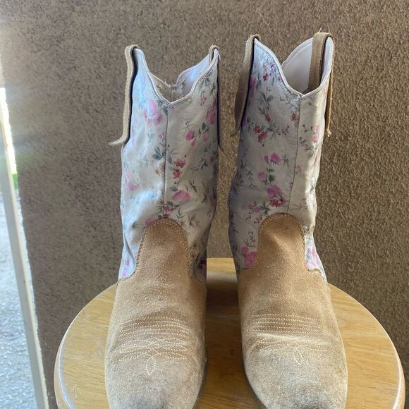 Tan Floral Suede Boho Western Women's Boots Size 9 - Picture 5 of 9